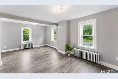 10 Center Street, Windsor Locks, CT 06096 - Photo 17