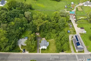10 Center St, Windsor Locks, CT 06096 - Photo 3