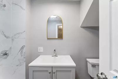 10 Center Street, Windsor Locks, CT 06096 - Photo 19