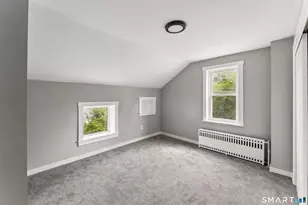 10 Center St, Windsor Locks, CT 06096 - Photo 21