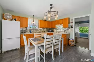 153 Orchard St, Meriden, CT 06450 - Photo 9