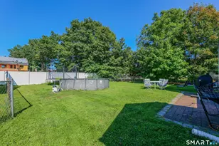 19 E Maple St, Plainville, CT 06062 - Photo 27