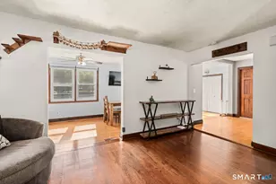 5 Roosevelt Dr, Seymour, CT 06483 - Photo 9
