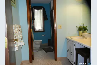 32 Cherry Street #B, Milford, CT 06460 - Photo 11