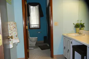 32 Cherry St, Milford, CT 06460 - Photo 11