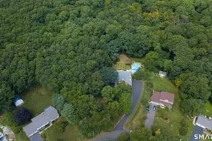 127 Kingswood Dr, Naugatuck, CT 06770 - Photo 35