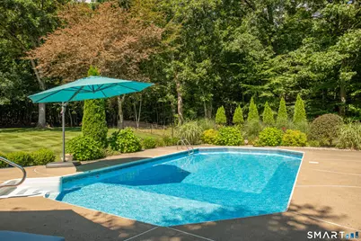 127 Kingswood Drive, Naugatuck, CT 06770 - Photo 29