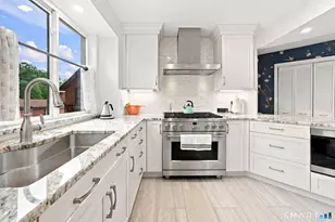 6 Wickham's Fancy, Canton, CT 06019 - Photo 3