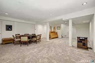 97 Brookhollow Ln, Stamford, CT 06902 - Photo 33