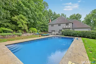 97 Brookhollow Ln, Stamford, CT 06902 - Photo 37