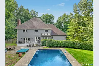 97 Brookhollow Lane, Stamford, CT 06902 - Photo 31