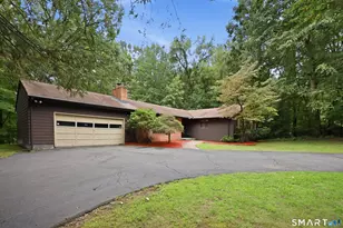 5 Birch Rd, Bloomfield, CT 06002 - Photo 3
