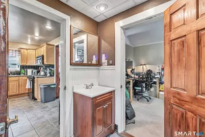 64 Prospect Street, Ansonia, CT 06401 - Photo 19