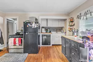 64 Prospect St, Ansonia, CT 06401 - Photo 33