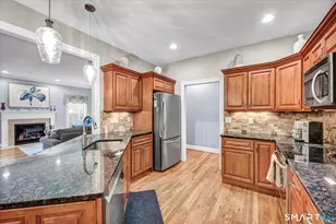42 Jennifer's Way, Rocky Hill, CT 06067 - Photo 11