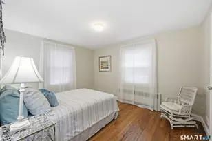 21 Elmfield St, West Hartford, CT 06110 - Photo 11