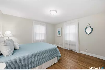 21 Elmfield Street, West Hartford, CT 06110 - Photo 15