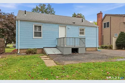 21 Elmfield Street, West Hartford, CT 06110 - Photo 29