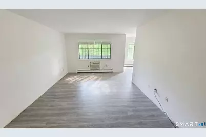 5 Essex Court #5, Brookfield, CT 06804 - Photo 3