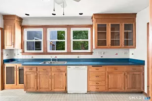 14 Kellogg St, Windsor, CT 06095 - Photo 7