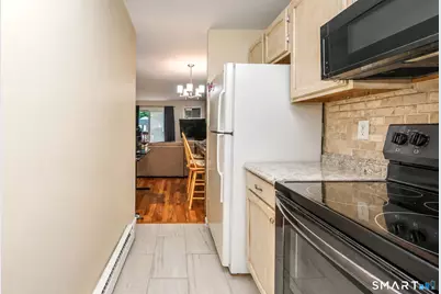 172 Woodland Street #1, Meriden, CT 06451 - Photo 19