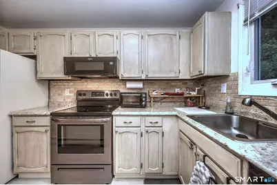 172 Woodland Street #1, Meriden, CT 06451 - Photo 17