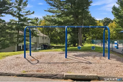 28 Larkspur Drive #28, Cromwell, CT 06416 - Photo 9