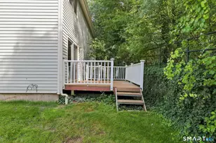 28 Larkspur Dr, Cromwell, CT 06416 - Photo 3