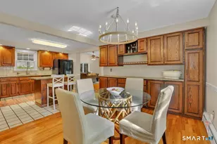 83 Crestwood Dr, Guilford, CT 06437 - Photo 11