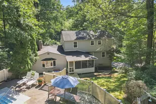 83 Crestwood Dr, Guilford, CT 06437 - Photo 35