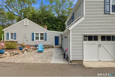 26 Campbell Drive, Stamford, CT 06903 - Photo 9