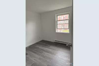 21 Hurlburt Street, New Britain, CT 06051 - Photo 9