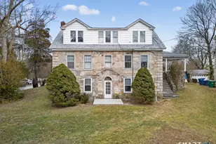 153 Old Norwich Rd, Waterford, CT 06375 - Photo 1