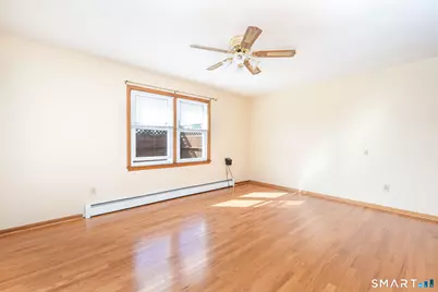 11 Londonderry Lane, Milford, CT 06460 - Photo 11