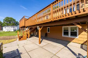 11 Londonderry Ln, Milford, CT 06460 - Photo 33