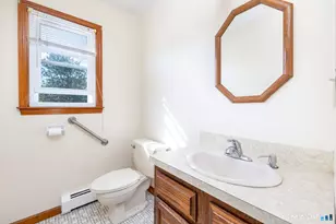 11 Londonderry Ln, Milford, CT 06460 - Photo 19