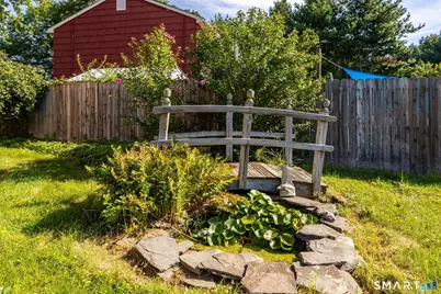 11 Londonderry Lane, Milford, CT 06460 - Photo 35