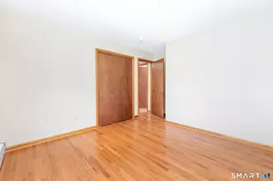 11 Londonderry Ln, Milford, CT 06460 - Photo 13