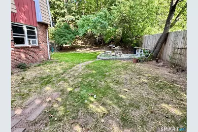 21 Weybosset Street #4, New Haven, CT 06513 - Photo 17
