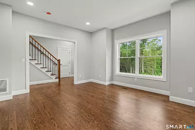 18 Timberlane Trail, Trumbull, CT 06611 - Photo 11