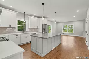 18 Timberlane Trail, Trumbull, CT 06611 - Photo 19