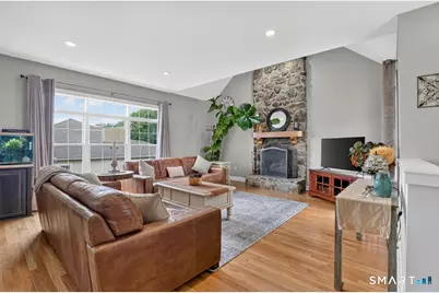 17 Knoll Lane, Rocky Hill, CT 06067 - Photo 7
