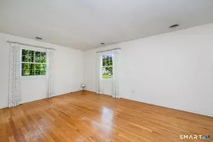 80 Ripton Parish Ln, Stratford, CT 06614 - Photo 13
