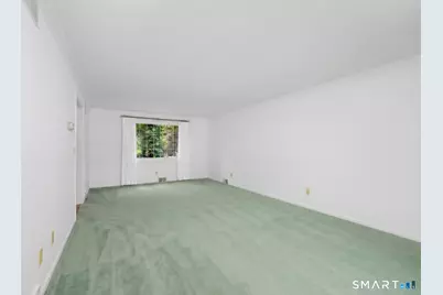 80 Ripton Parish Lane, Stratford, CT 06614 - Photo 3