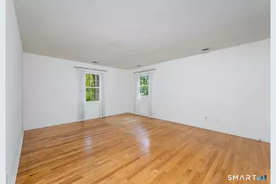 80 Ripton Parish Lane, Stratford, CT 06614 - Photo 11