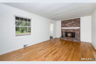80 Ripton Parish Lane, Stratford, CT 06614 - Photo 9