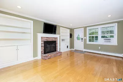 15 Village Lane, Burlington, CT 06013 - Photo 3