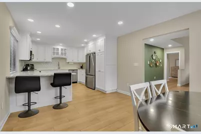 542 Pilgrim Harbor #542, Wallingford, CT 06492 - Photo 5