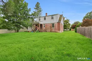 30 Eleanor Pl, Newington, CT 06111 - Photo 15