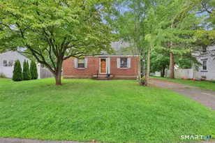 30 Eleanor Pl, Newington, CT 06111 - Photo 1